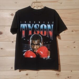 Mike Tyson Graphic Tee Size M 19x26